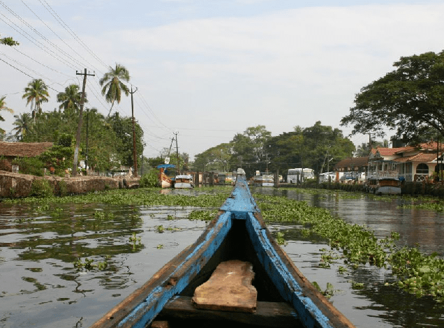 kollam houseboat tour